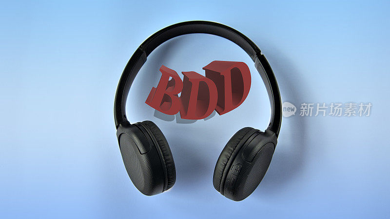 BDD -首字母缩略词3d在蓝色背景与无线耳机